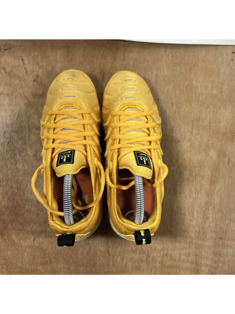 Nike Air VaporMax Plus 'Go The Extra Smile' Women Size 8 Yellow Shoes DO5874-700